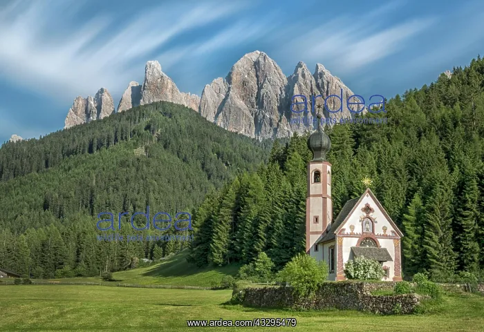 : Church St. Johann in Ranui with Odle Group mountain : Church St. Johann in Ranui with Odle Group mountain