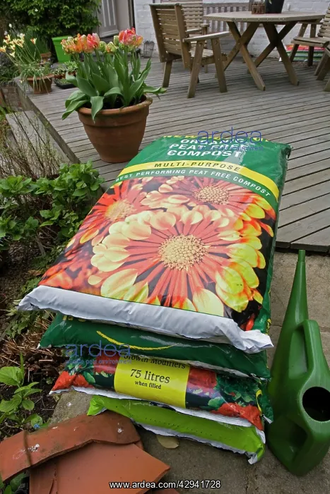 : Compost - large bags of peat free multipurpose : Compost - large bags of peat free multipurpose