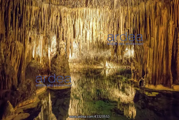 : Coves del Drac, Drachenhohlen, Tropfsteinhohle mit : Coves del Drac, Drachenhohlen, Tropfsteinhohle mit