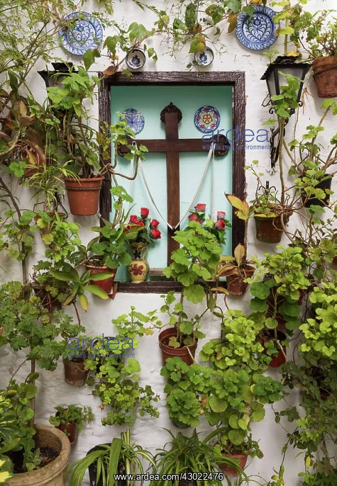 : Crucification - Barrio de la Villa : Crucification - Barrio de la Villa