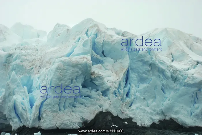: Crumbling Glacier : Crumbling Glacier