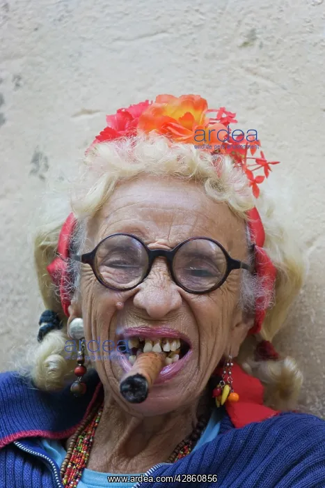 : Cuba - This woman is quite a well known character : Cuba - This woman is quite a well known character