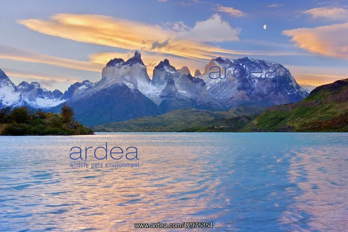 : Cuernos del Paine - mountain scenery encompassing : Cuernos del Paine - mountain scenery encompassing