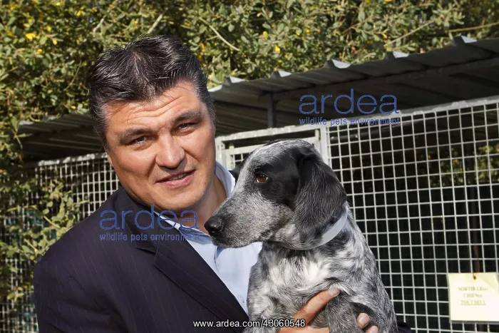 : David Douillet visiting A.S.P.C.A shelter of Plaisir : David Douillet visiting A.S.P.C.A shelter of Plaisir