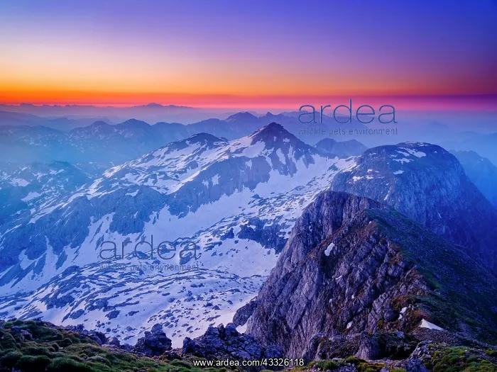 : Dawn on the summit of Krn, 2. 244m, Triglav National : Dawn on the summit of Krn, 2. 244m, Triglav National