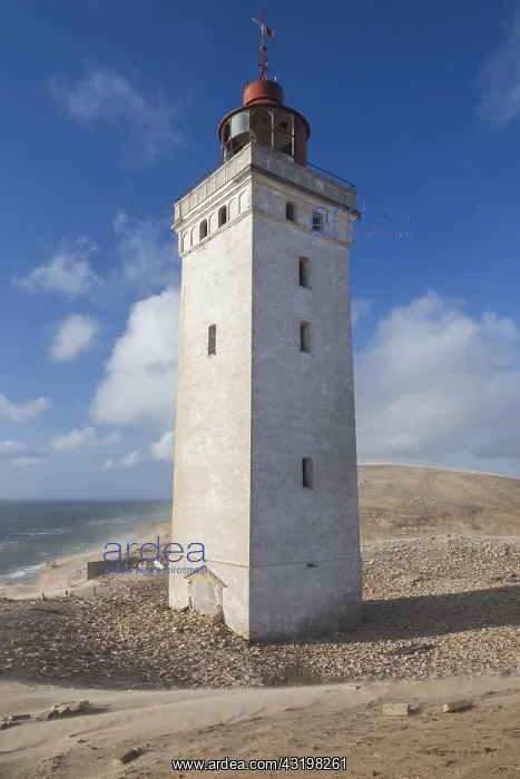 : Denmark, Jutland, Lonstrup, Rudbjerg Knude Fyr Lighthouse : Denmark, Jutland, Lonstrup, Rudbjerg Knude Fyr Lighthouse