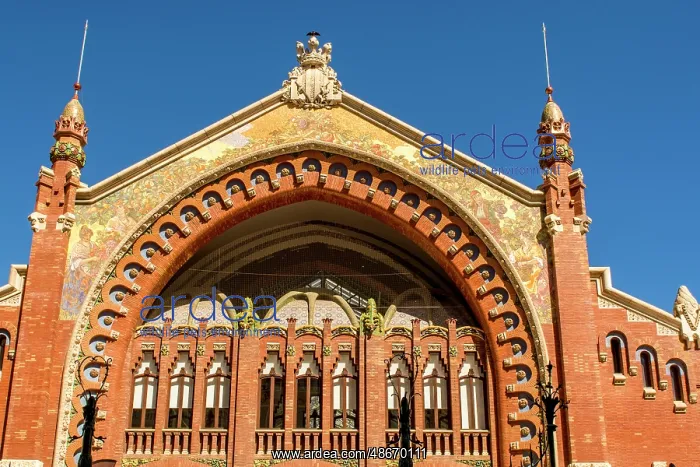 : Details of the Mercat de Colon (Columbus Market), Valencia : Details of the Mercat de Colon (Columbus Market), Valencia
