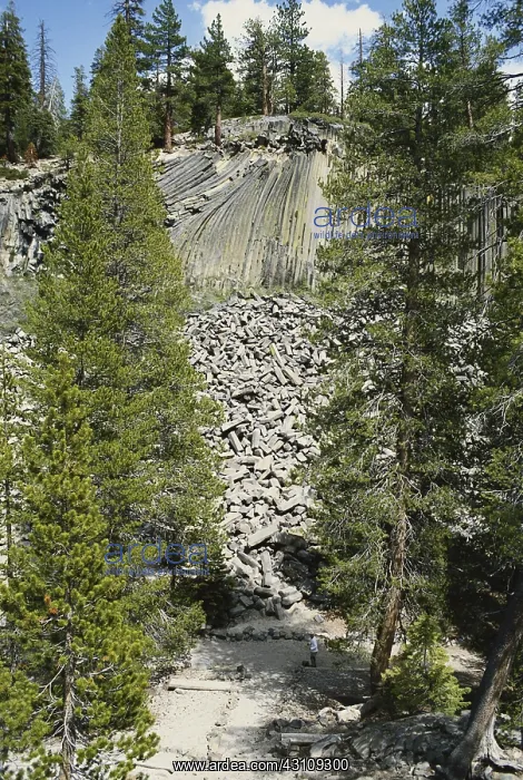 : Devils Postpile National Monument : Devils Postpile National Monument