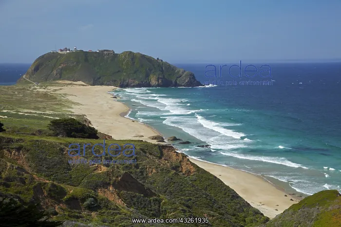 : DIG, geography / travel, USA, California, Beach : DIG, geography / travel, USA, California, Beach