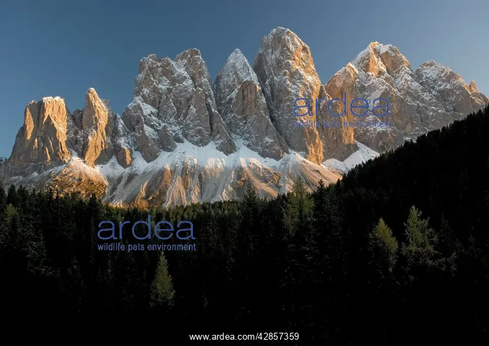 : The Dolomites: the Geisler gruppe (up to 3000m) : The Dolomites: the Geisler gruppe (up to 3000m)