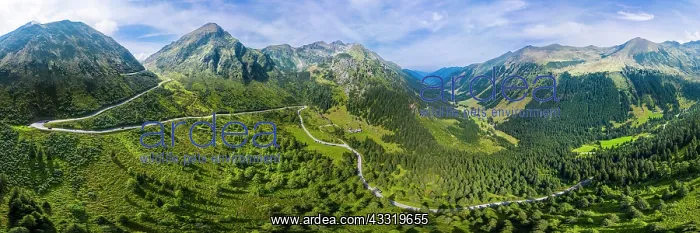 : Drone shot, winding mountain road, S&, x1acaf0;ass : Drone shot, winding mountain road, S&, x1acaf0;ass