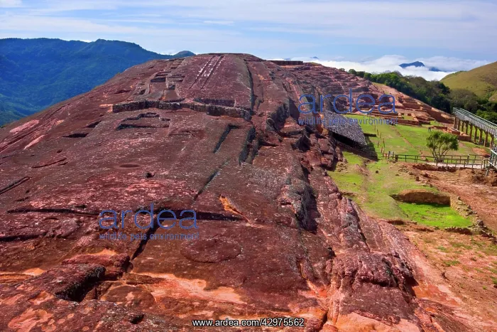 : El Fuerte de Samaipata - archaeological ruins of : El Fuerte de Samaipata - archaeological ruins of