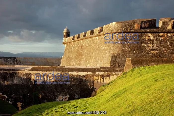 : El Morro Fort in old San Juan, Puerto Rico : El Morro Fort in old San Juan, Puerto Rico