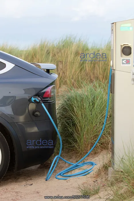 : Electric vehicle : Electric vehicle