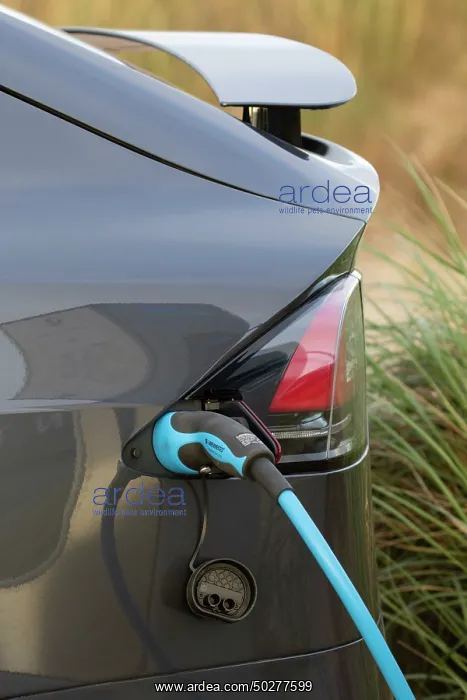 : Electric vehicle : Electric vehicle
