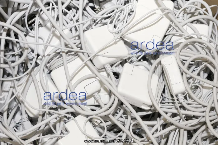 : Electronic waste : Electronic waste