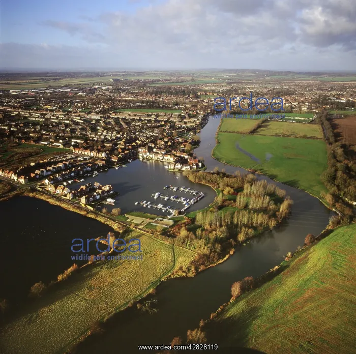 : England - Aerial view, River Thames at Abingdon, Oxfordshire : England - Aerial view, River Thames at Abingdon, Oxfordshire