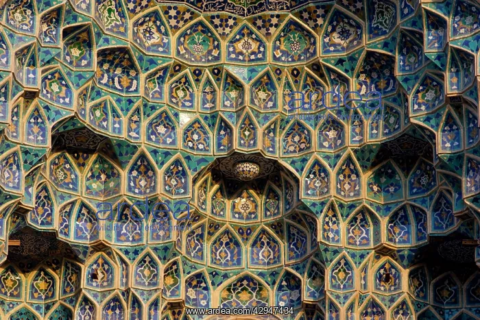  : Entrance of Jameh Mosque (Friday Mosque)