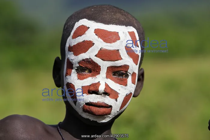  : Ethiopia - Surma child: tribe of south west Ethiopia