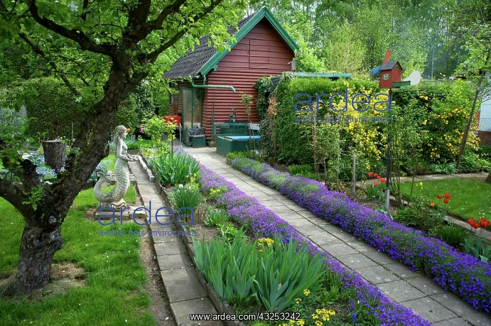 : Europe, Germany, Bavaria, Straubing, cottage : Europe, Germany, Bavaria, Straubing, cottage