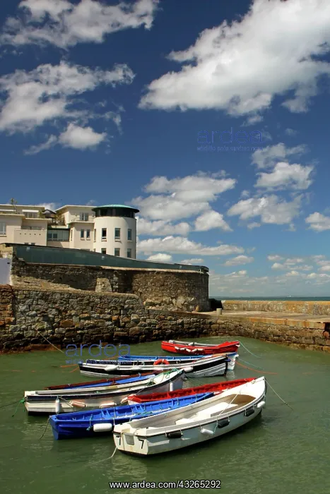 : Europe, Ireland, Dalkey. Coliemore Harbor : Europe, Ireland, Dalkey. Coliemore Harbor