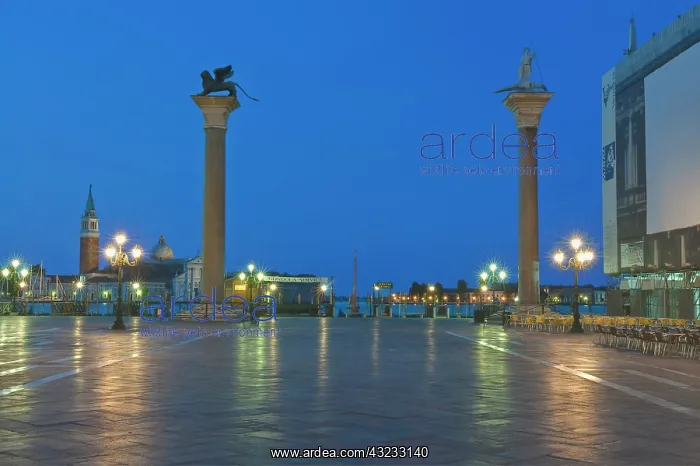 : Europe, Italy, Venice, St. Mark's Square : Europe, Italy, Venice, St. Mark's Square
