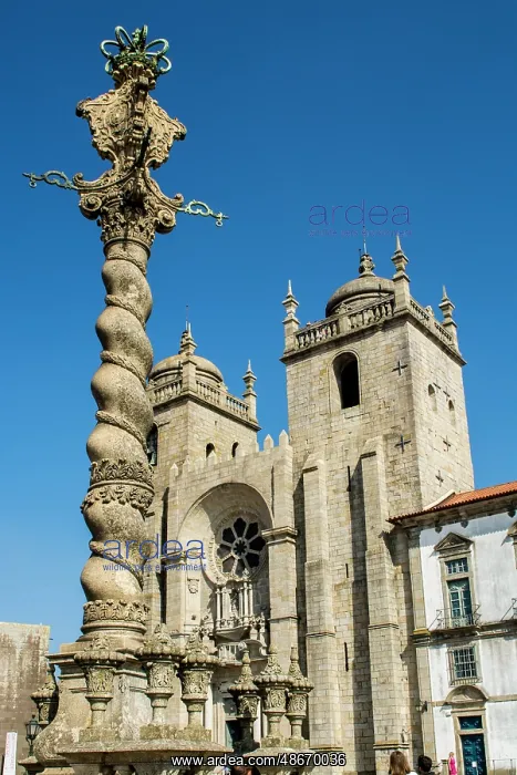 : Exterior of Porto Cathedral, Porto, Portugal : Exterior of Porto Cathedral, Porto, Portugal