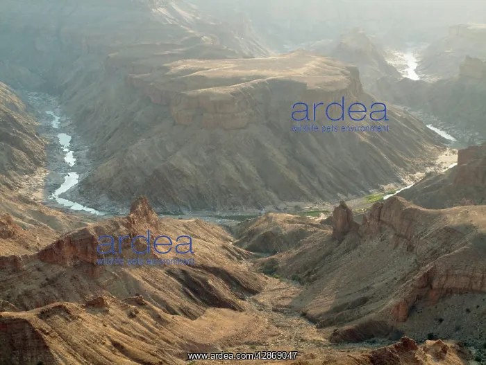 : The Fish River Canyon is with a length of 160 km : The Fish River Canyon is with a length of 160 km
