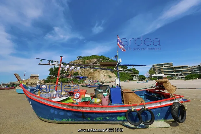 : Fishing boat on Hua Hin Beach, Hua Hin, Thailand : Fishing boat on Hua Hin Beach, Hua Hin, Thailand