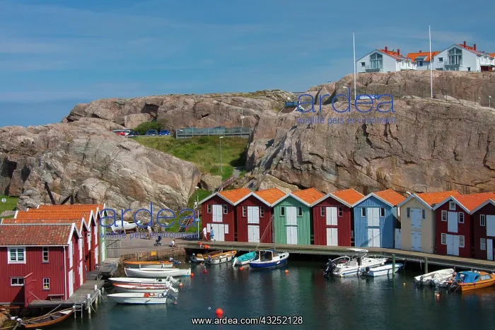 : Fishing huts Smoegen Colourful Traditional Fishing Huts : Fishing huts Smoegen Colourful Traditional Fishing Huts