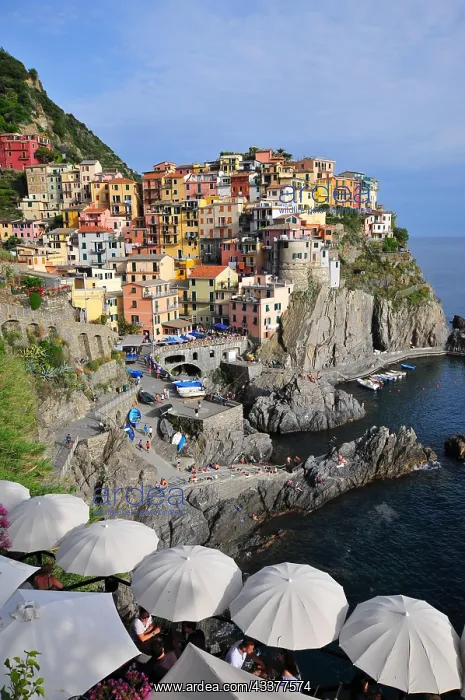 : Fishing village of Manarola, Cinque, Terre, Liguria : Fishing village of Manarola, Cinque, Terre, Liguria
