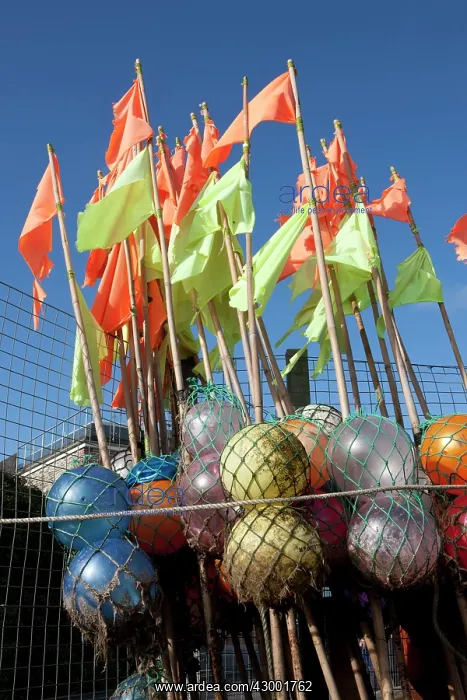 : Flags on the top of Fishermans Floats : Flags on the top of Fishermans Floats