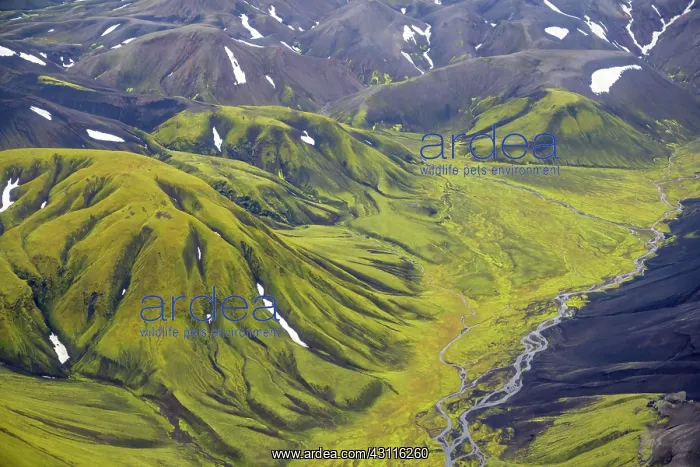 : Flight to Landmannalaugar, SuEurland, Austurland : Flight to Landmannalaugar, SuEurland, Austurland