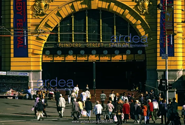 : Flinders Street Station Melbourne : Flinders Street Station Melbourne