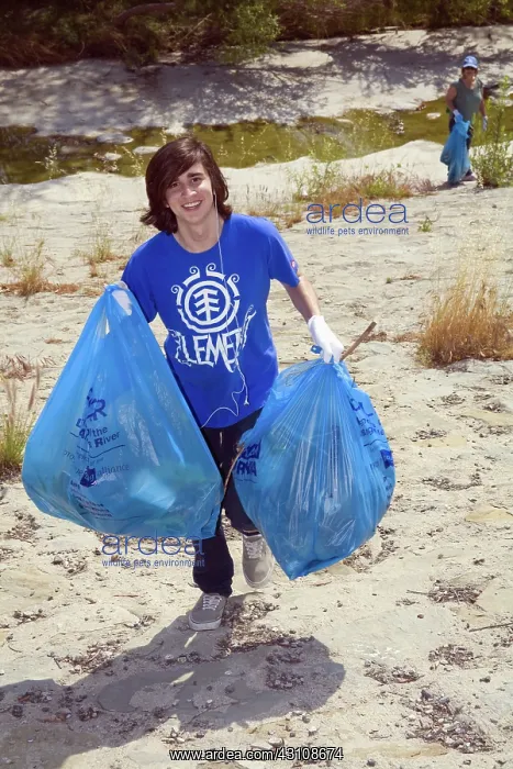 : FoLAR's annual River Cleanup : FoLAR's annual River Cleanup