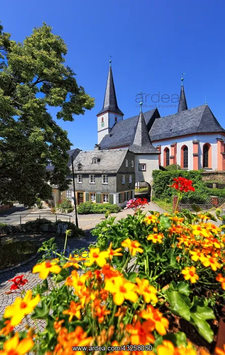  : The fortified church Zum Heiligen Geist in Grafengehaig
