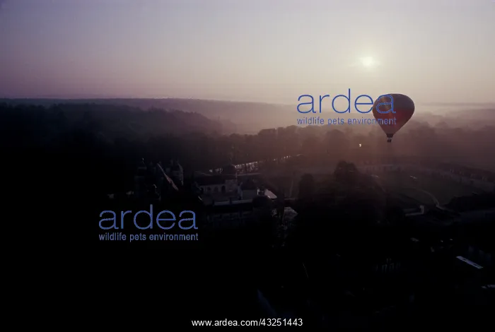 : France, Burgundy. Ballooning over Tanlay : France, Burgundy. Ballooning over Tanlay