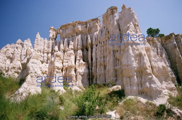: FRANCE - Les Orgues Ille - sur - Tet Pyrenees - Orientales : FRANCE - Les Orgues Ille - sur - Tet Pyrenees - Orientales