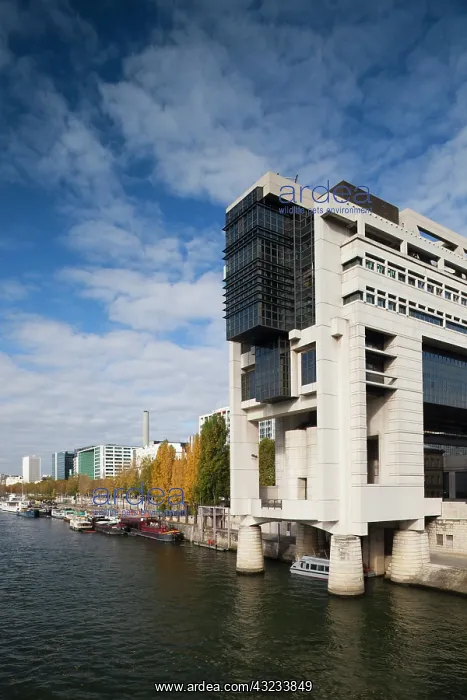 : France, Paris, Seine River and the Ministry : France, Paris, Seine River and the Ministry