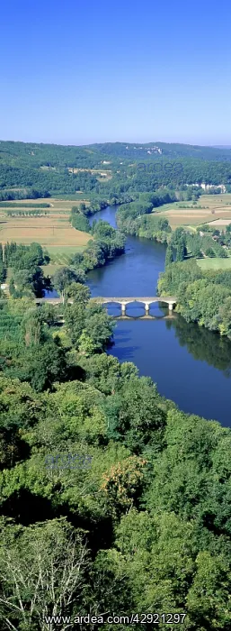 : FRANCE - River Dordogne and bridge : FRANCE - River Dordogne and bridge
