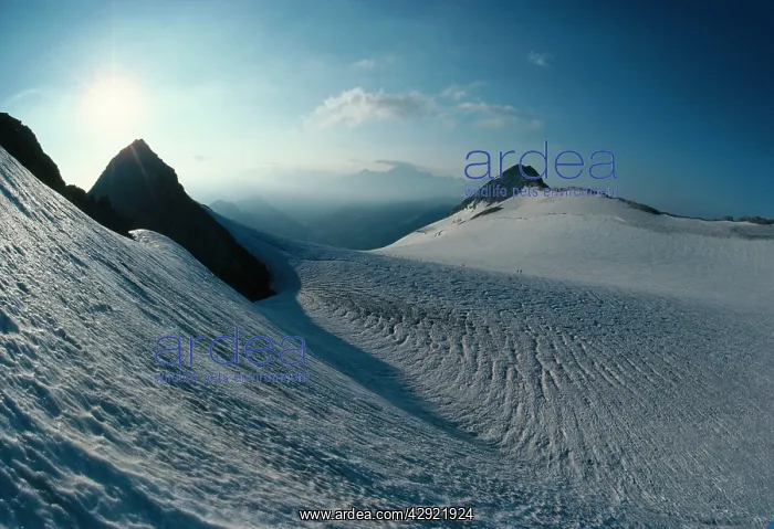 : FRANCE - Vingnemale Glacier : FRANCE - Vingnemale Glacier