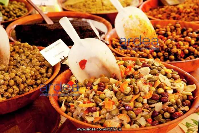 : Fresh olives and mixed salads at the market : Fresh olives and mixed salads at the market