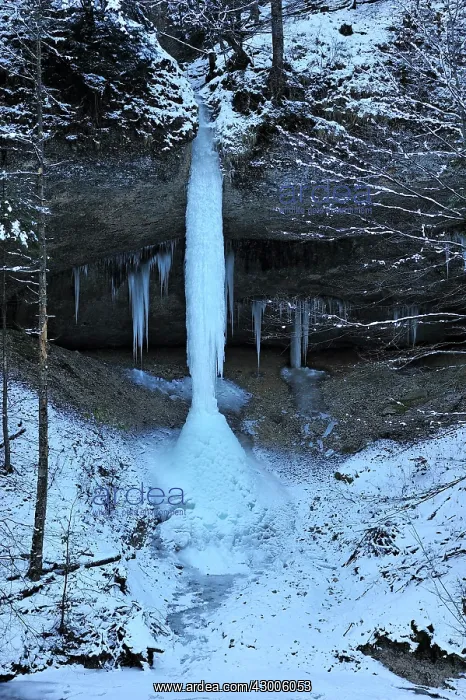 : Frozen Waterfall icicles : Frozen Waterfall icicles