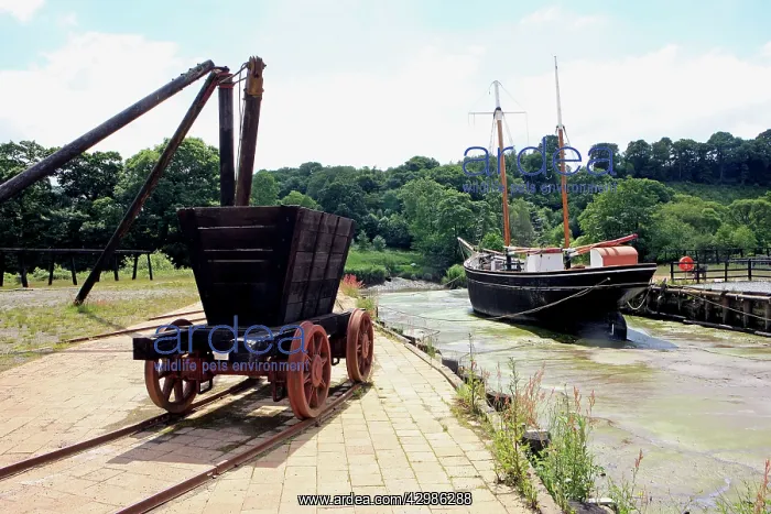: Garlandstone - (one of the last large sailing boats : Garlandstone - (one of the last large sailing boats
