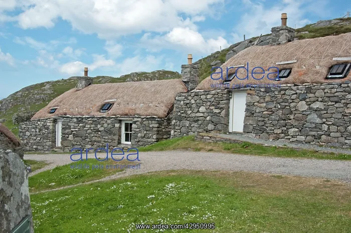 : Gearrannan Black House Village - Restored thatched cottages : Gearrannan Black House Village - Restored thatched cottages