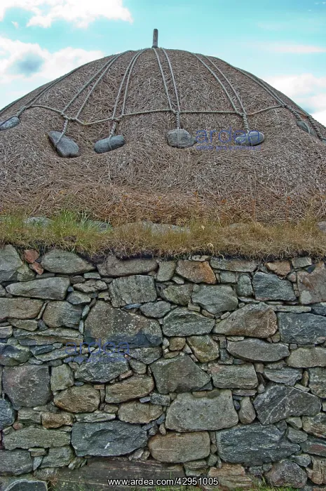 : Gearrannan Blackhouse Village - Close up of wall : Gearrannan Blackhouse Village - Close up of wall