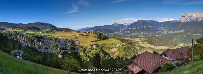: Geografie, Italien, Blick auf Mittelberg : Geografie, Italien, Blick auf Mittelberg