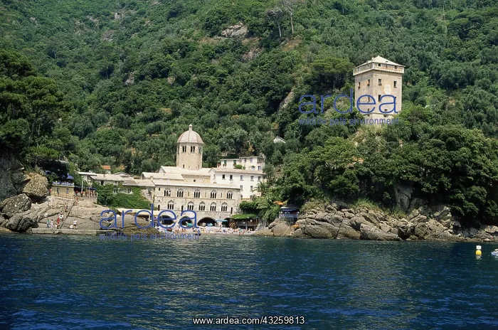 : Geografie, Italien, Camogli, Kirchen, Abtei von : Geografie, Italien, Camogli, Kirchen, Abtei von