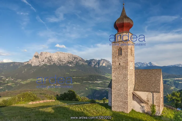 : Geografie, Italien, Die St. Nikolaus : Geografie, Italien, Die St. Nikolaus