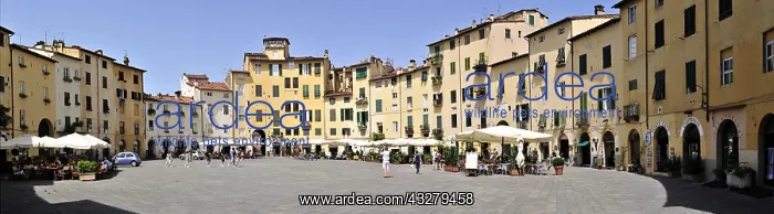 : Geografie, Italien, Hauptplatz von Lucca, Toskana : Geografie, Italien, Hauptplatz von Lucca, Toskana